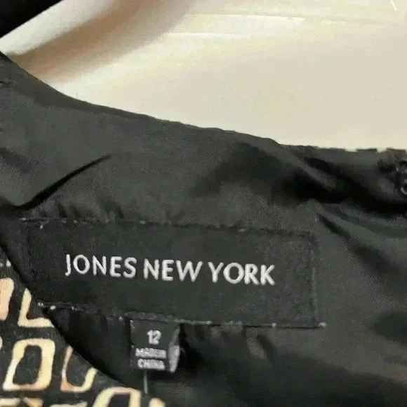 Jones New York Sleeveless Professional/Office Dress - Black and Cream Pattern - Picture 3 of 3